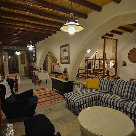 Aliki'S House 1+ 2 Guest House Polis ห้อง รูปภาพ